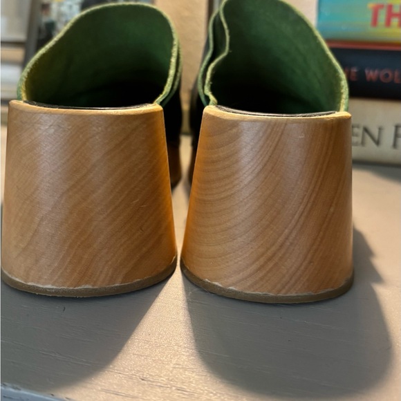 Swedish Hasbeens Green Croc-Embossed Mules - Picture 3 of 8